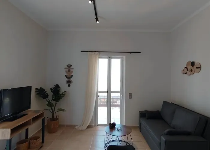 Polikarpos Tsoukaládhes