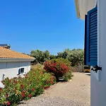 Villa Polikarpos Tsoukaladhes