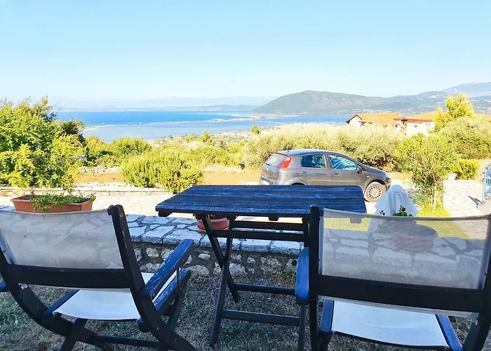 Polikarpos Villa Cukaládesz